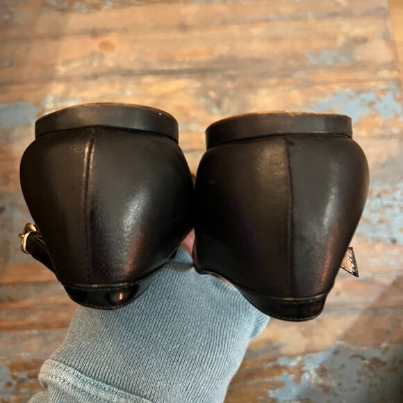 Barneys New York - Patent and Kid Leather Mary Janes, SZ 8 - Picture 6 of 9